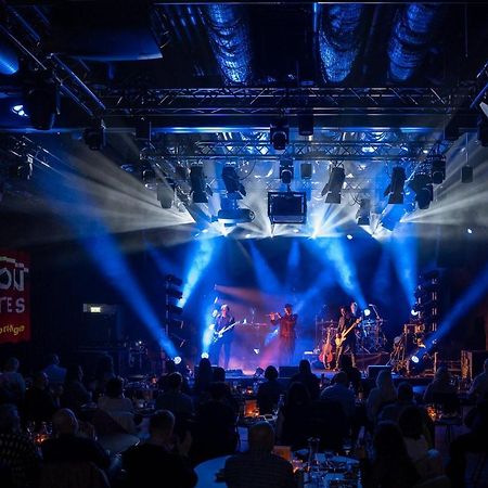 Thon Hotel Harstad Bagian luar foto