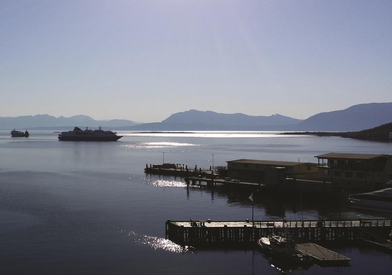 Thon Hotel Harstad Bagian luar foto